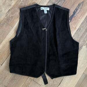 Marsh Landing Petites Black Suede Leather Zip Front Vest Size Petite Large